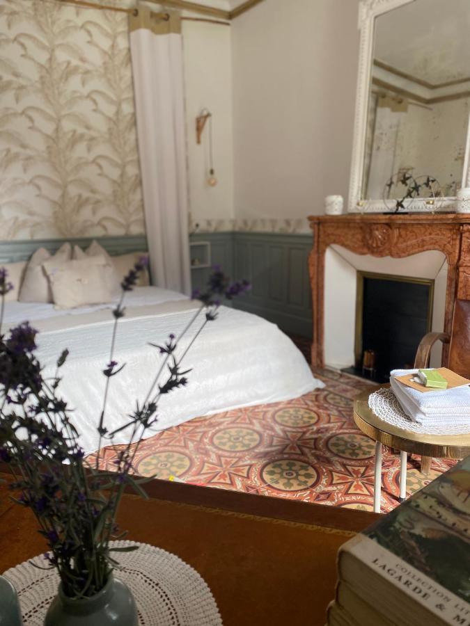 Le Jardin Hotell Aspiran Exteriör bild